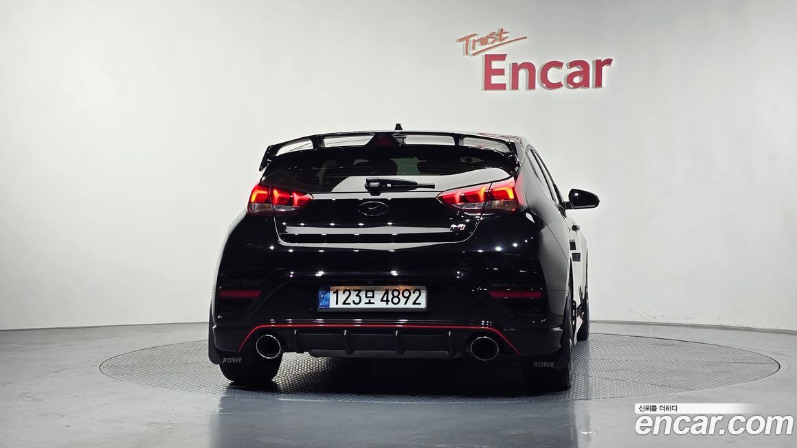 Hyundai Veloster 2022