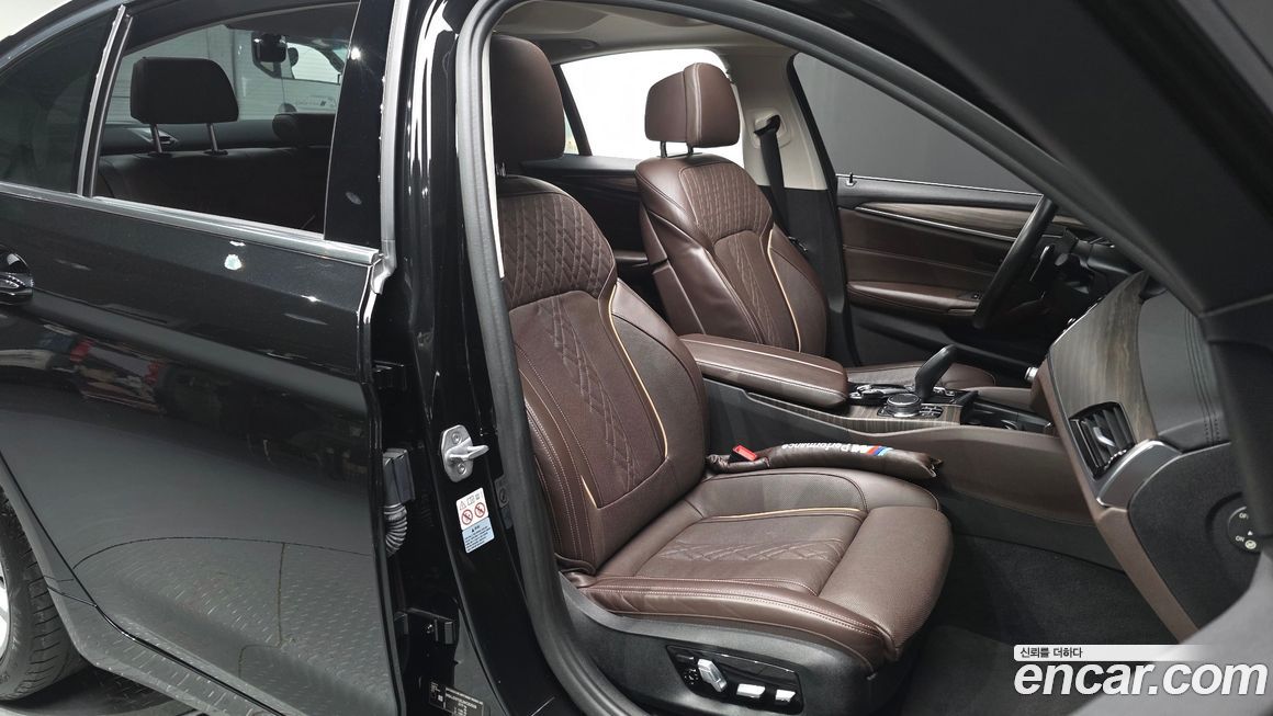 BMW 5-Series 2018