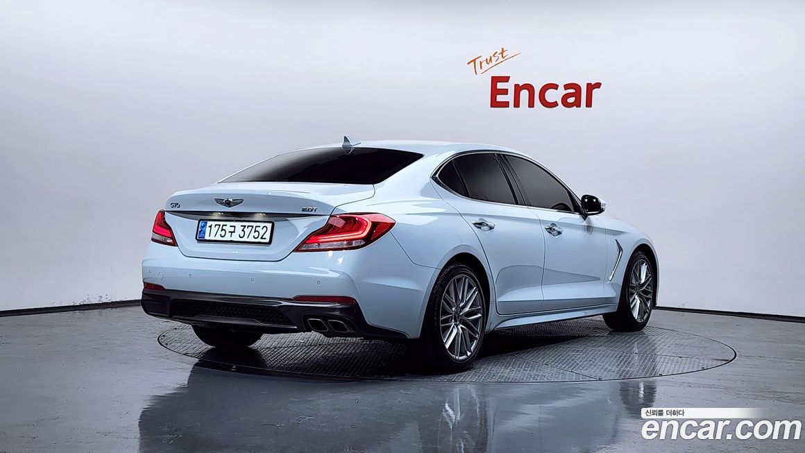 Genesis G70 2020