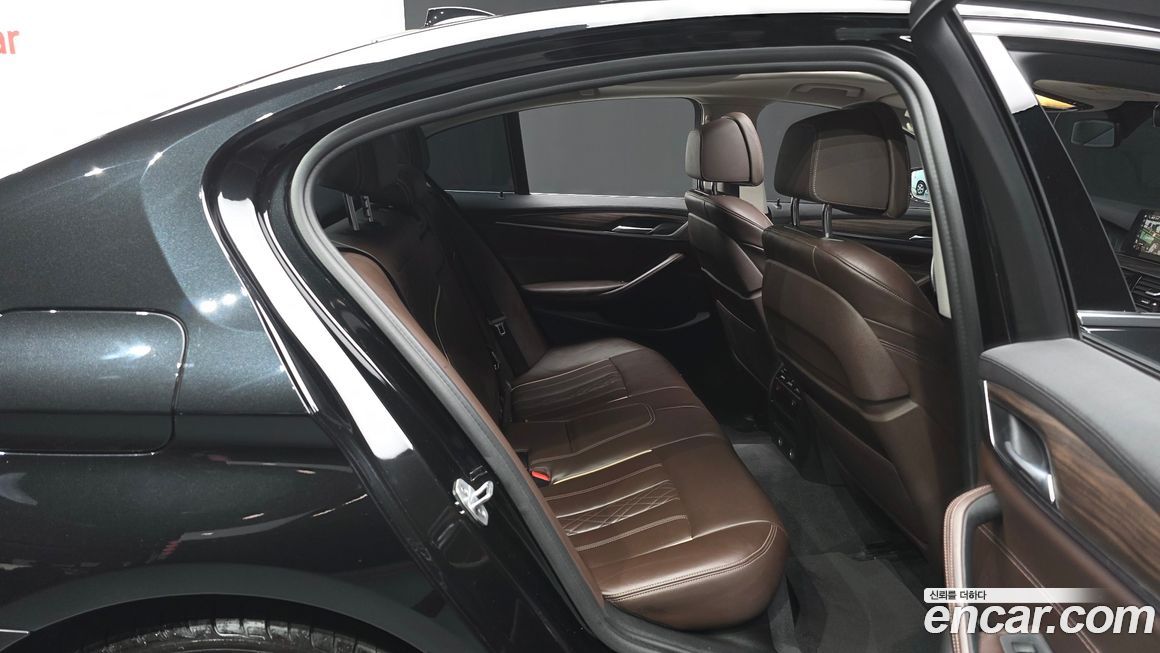 BMW 5-Series 2018