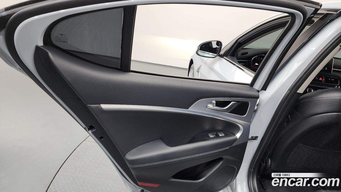 Genesis G70 2020