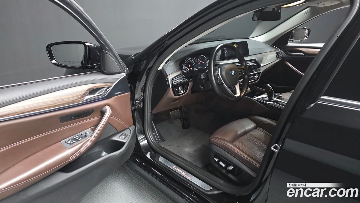 BMW 5-Series 2018