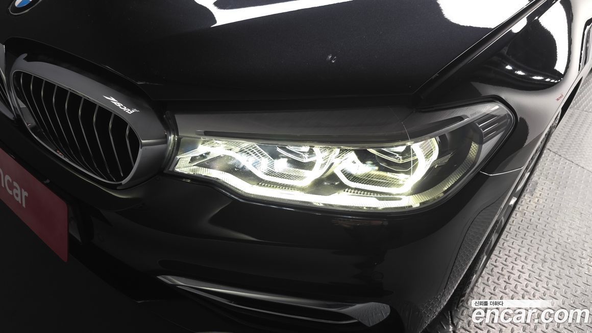 BMW 5-Series 2018