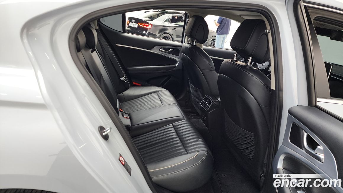 Genesis G70 2020
