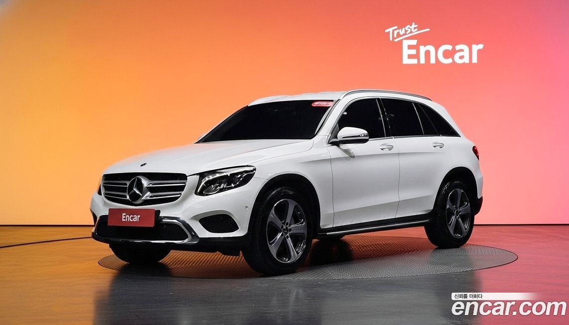 Mercedes-Benz GLC-Class 2019