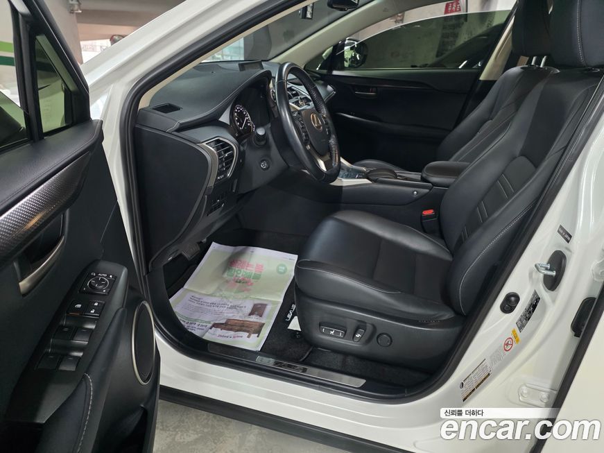 Lexus NX 2015