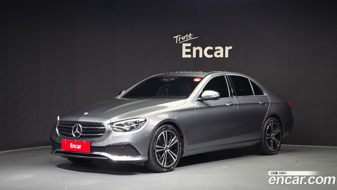 Mercedes-Benz E-Class 2021