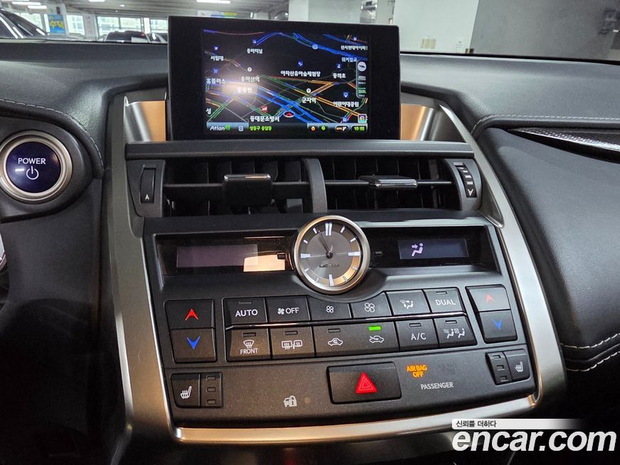 Lexus NX 2015