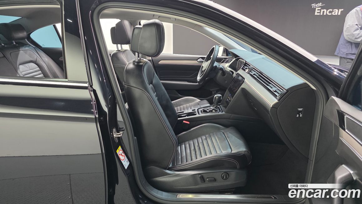 Volkswagen Passat 2022