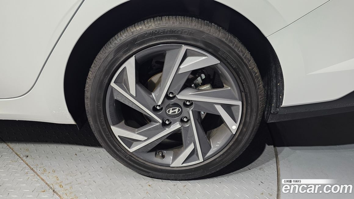 Hyundai AVANTE 2026