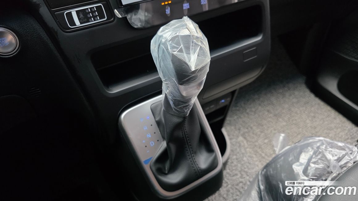 Hyundai Staria 2022