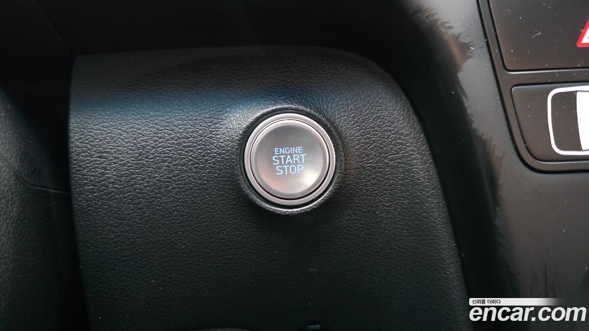 Hyundai Staria 2022