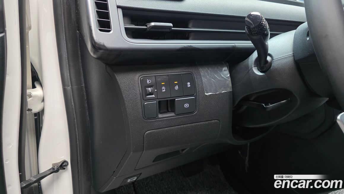 Hyundai Staria 2022
