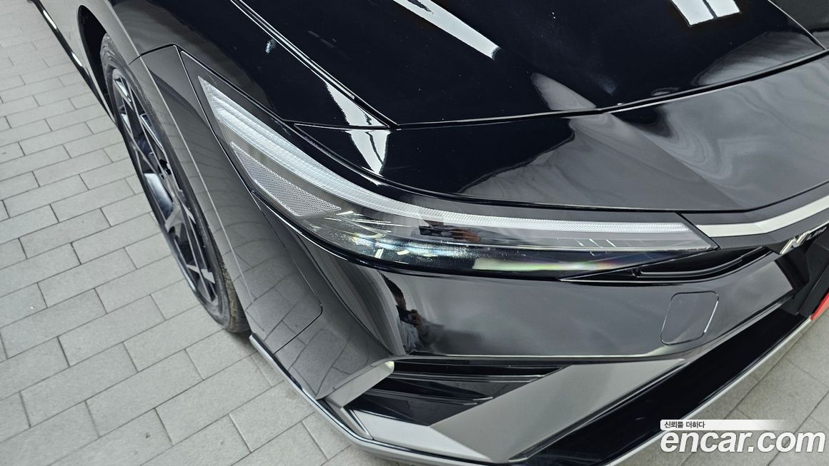 Hyundai AVANTE 2025
