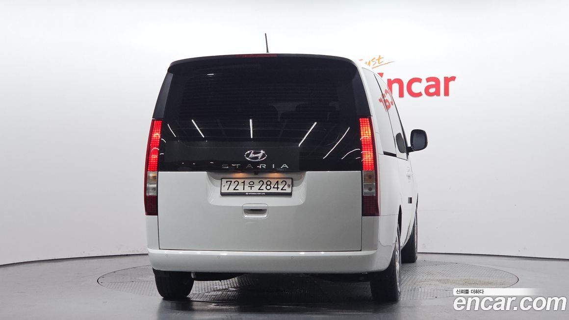 Hyundai Staria 2024