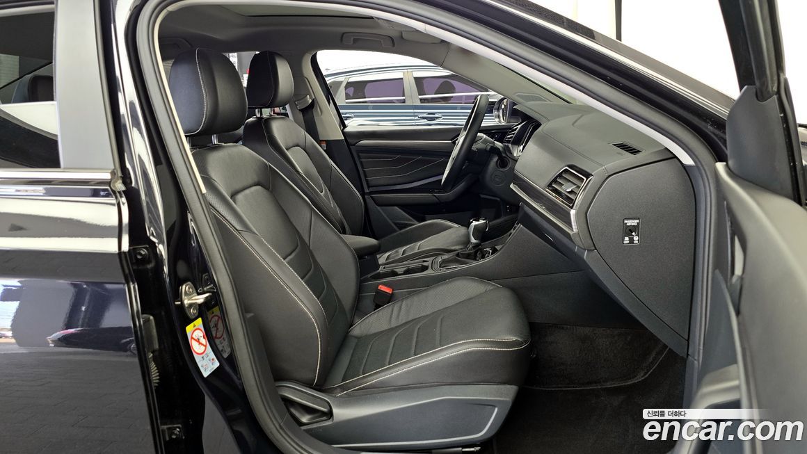 Volkswagen Jetta 2023