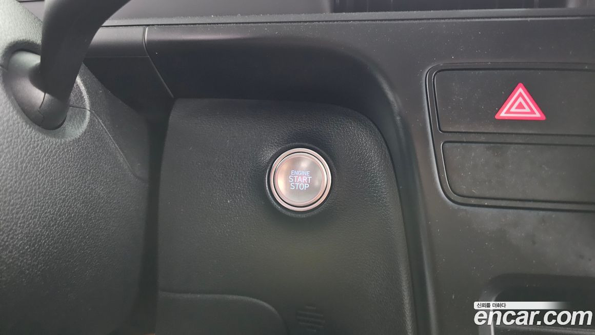 Hyundai Staria 2024