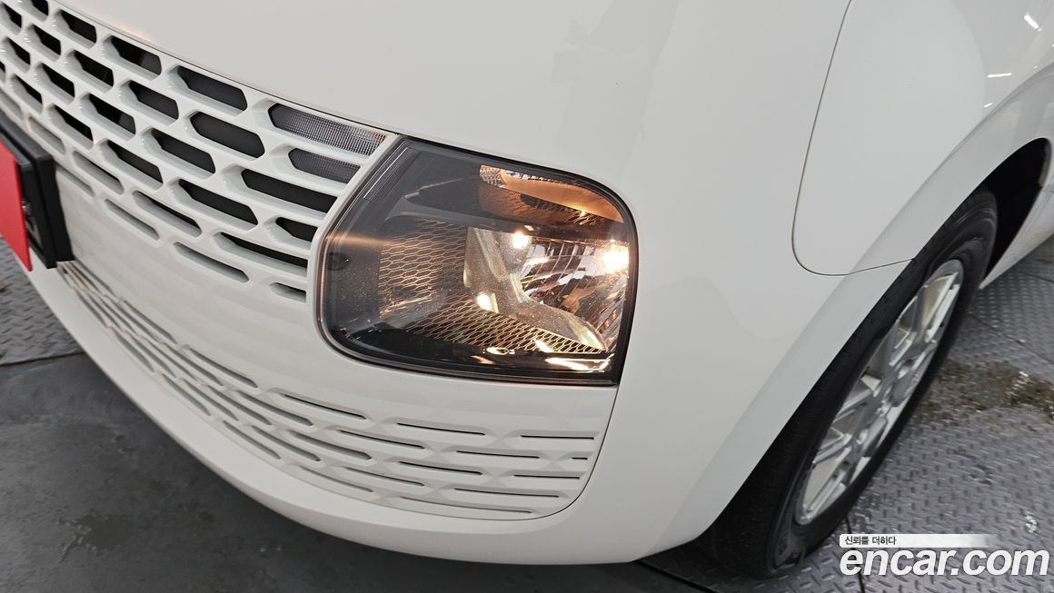 Hyundai Staria 2024