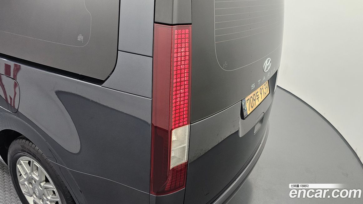 Hyundai Staria 2023