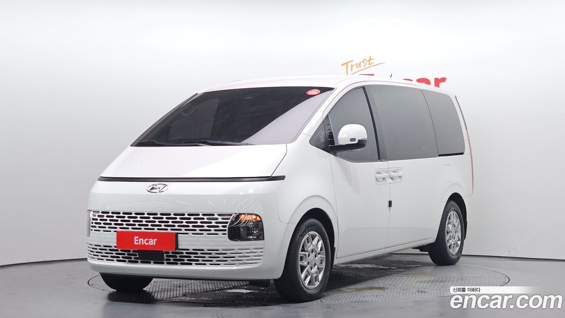Hyundai Staria 2024