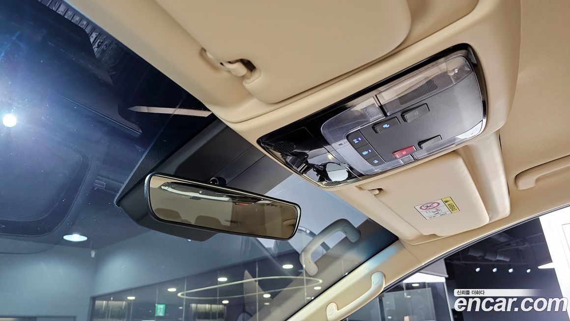 Hyundai Staria 2023