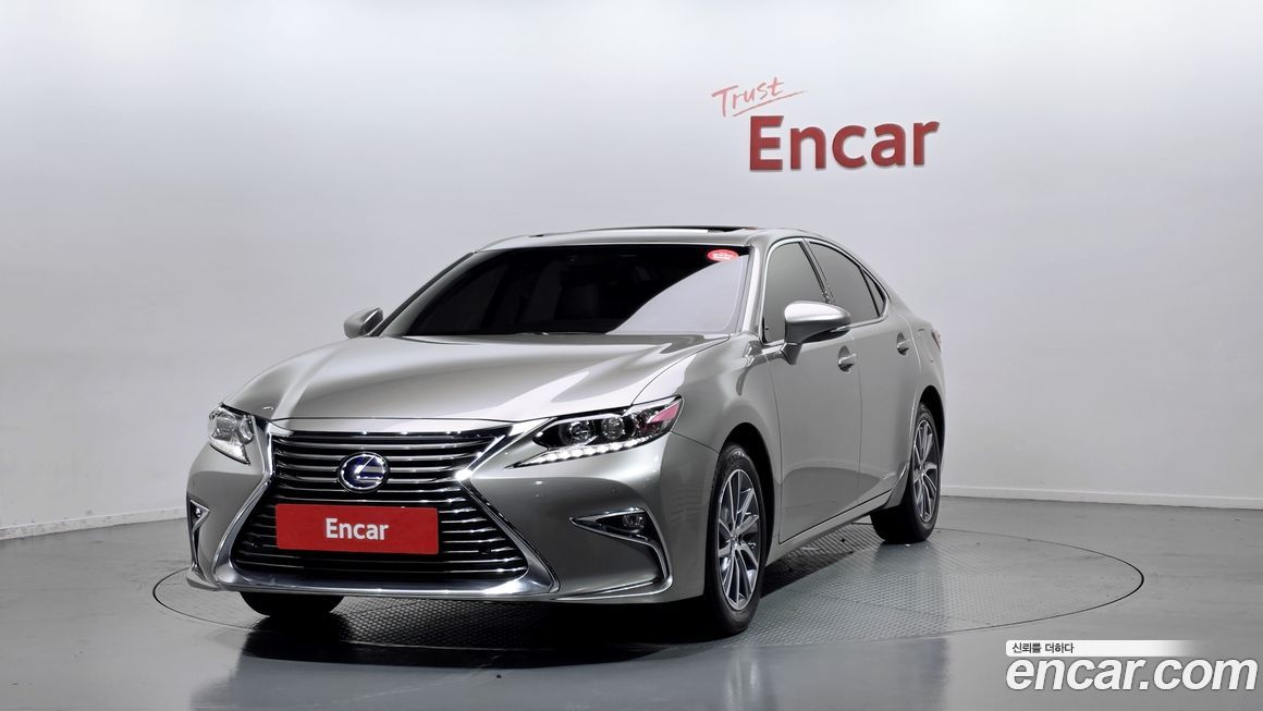 Lexus ES 2018