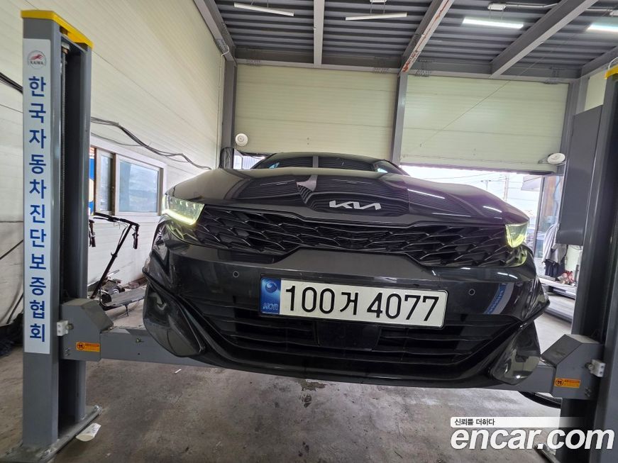 Kia K5 2023