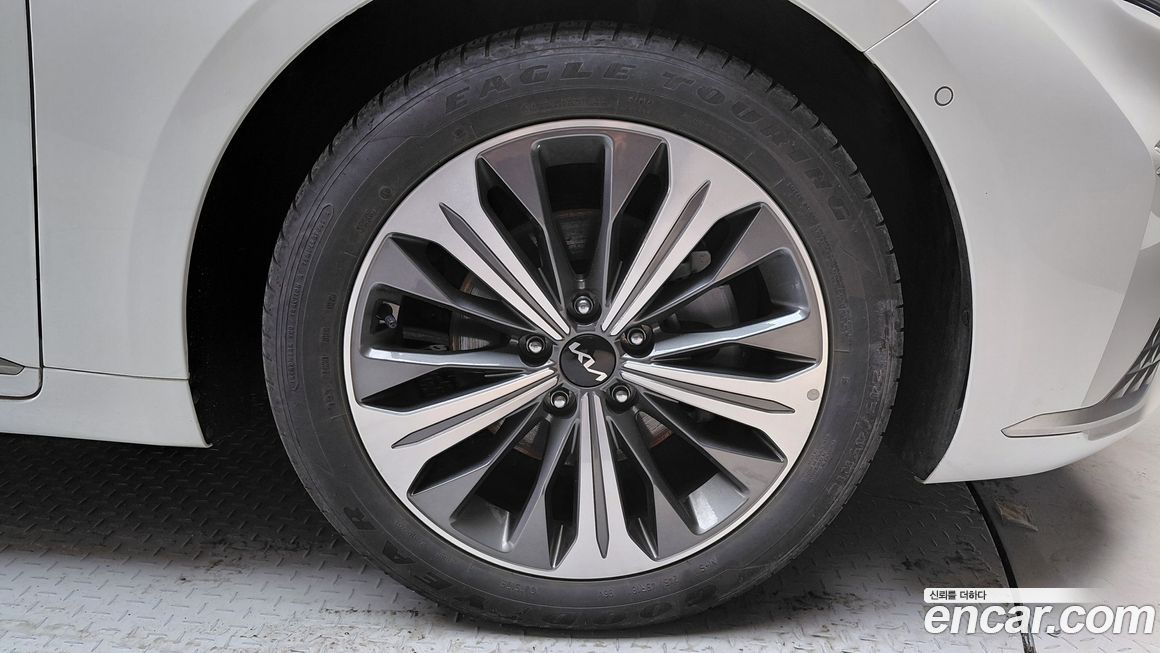 Kia K8 2023