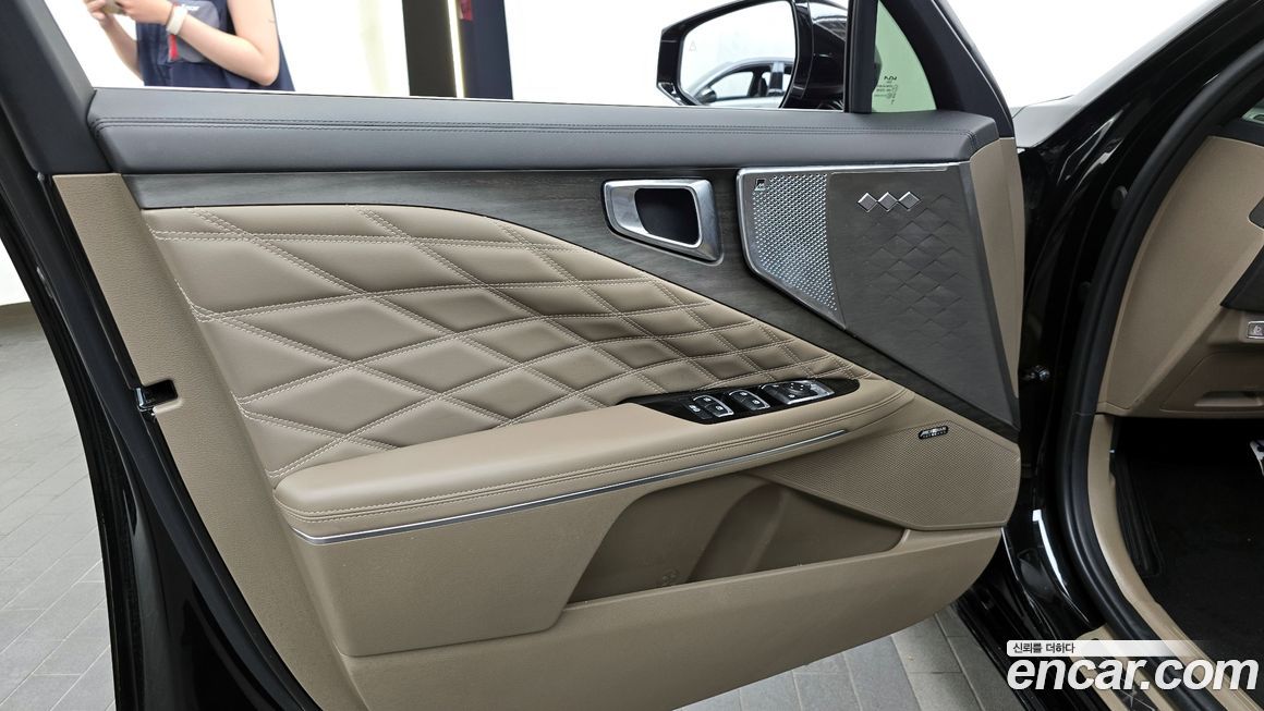 Kia K8 2024
