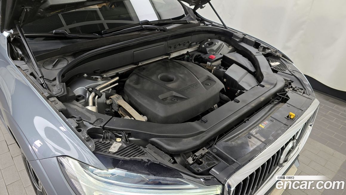 Volvo XC60 2019