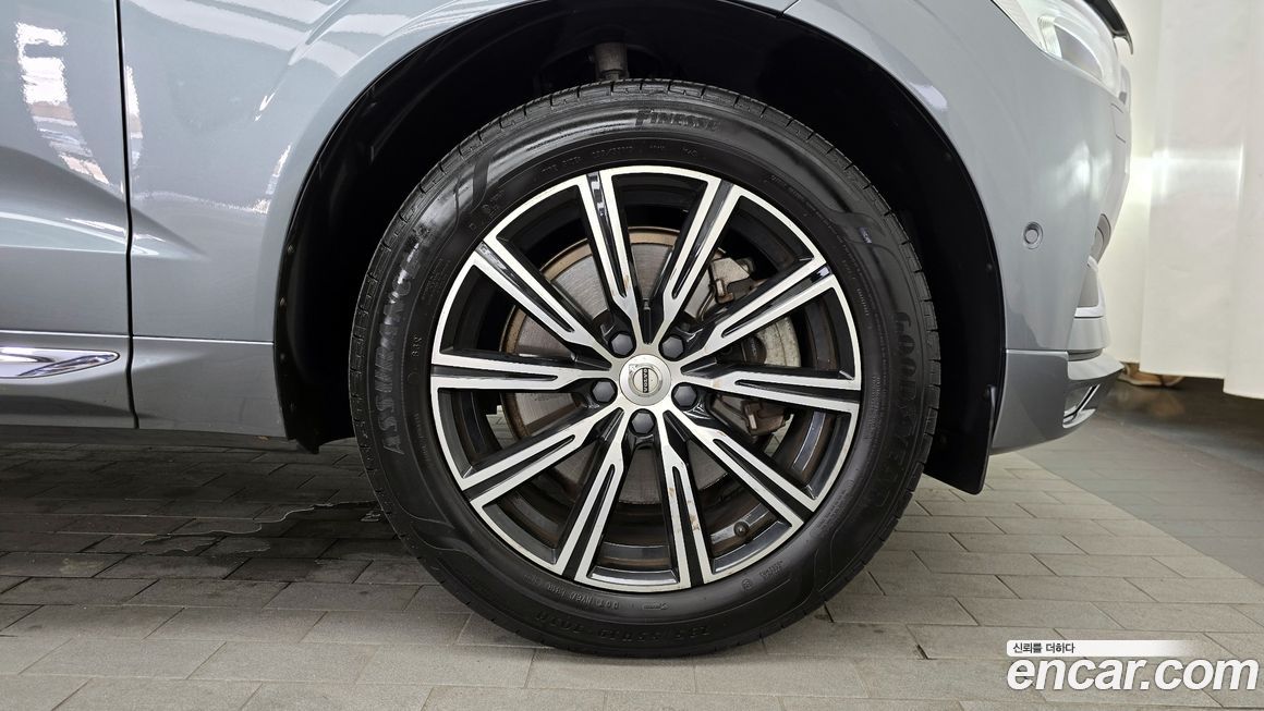 Volvo XC60 2019