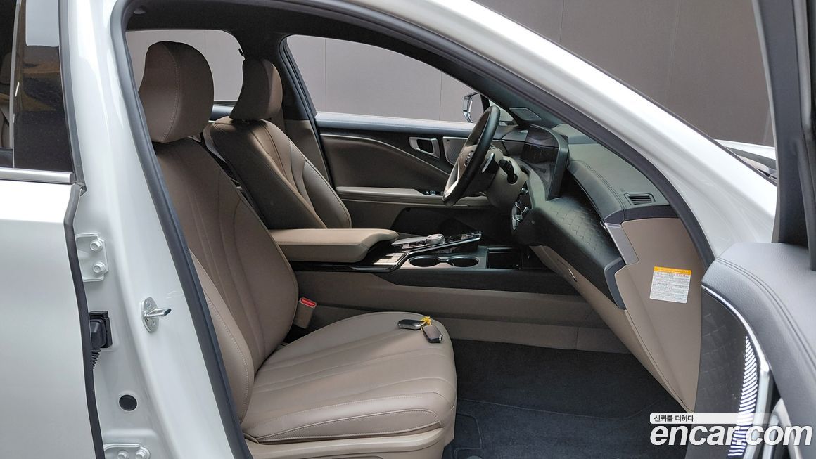Kia K8 2023
