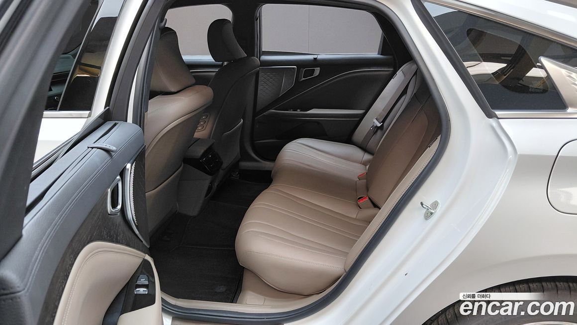 Kia K8 2023