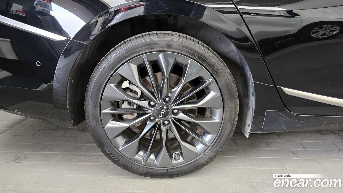 Kia K8 2024
