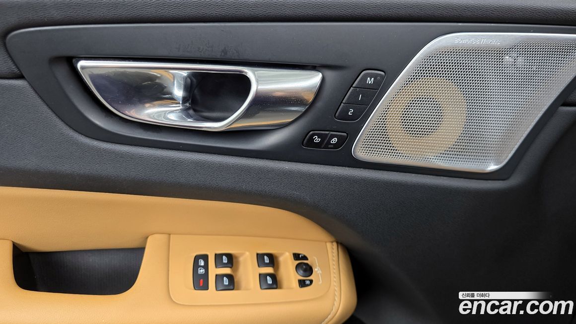 Volvo XC60 2019