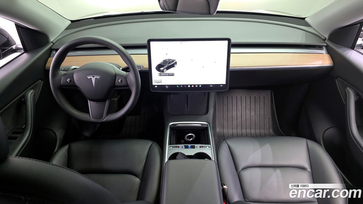 Tesla Model Y 2021