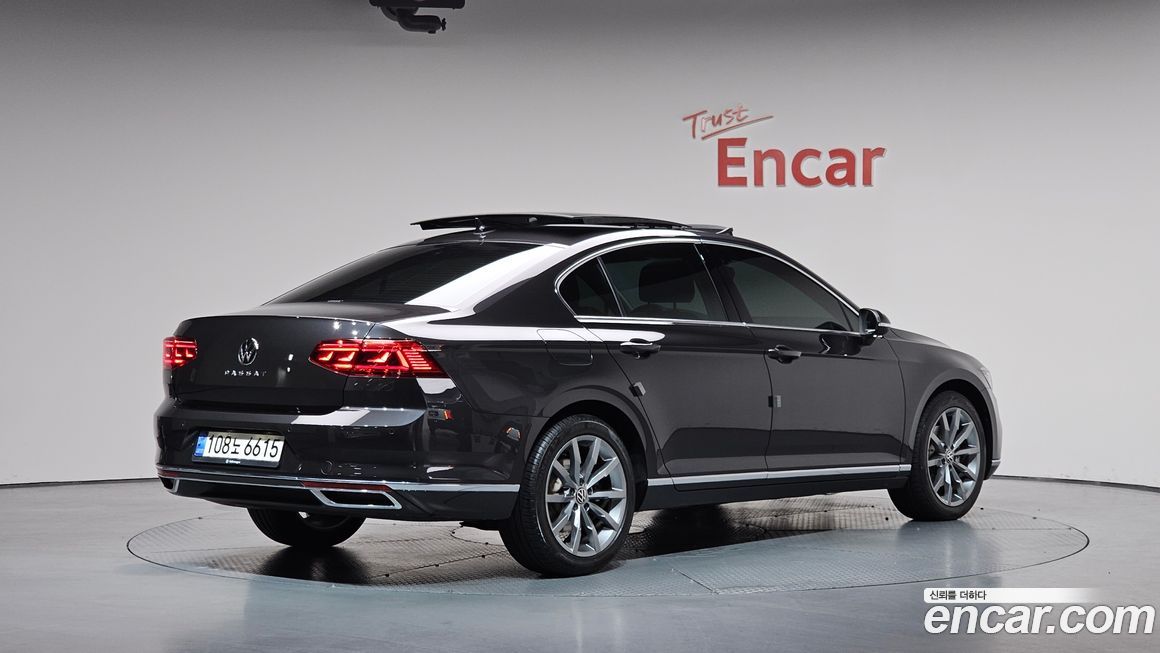 Volkswagen Passat 2022