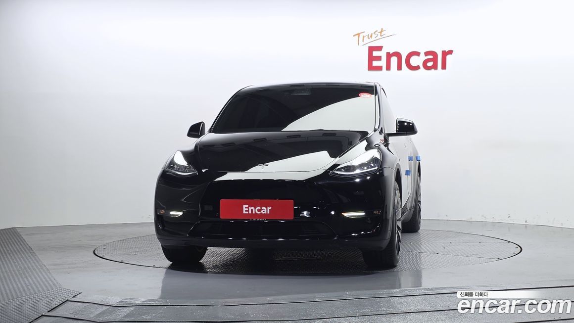 Tesla Model Y 2021