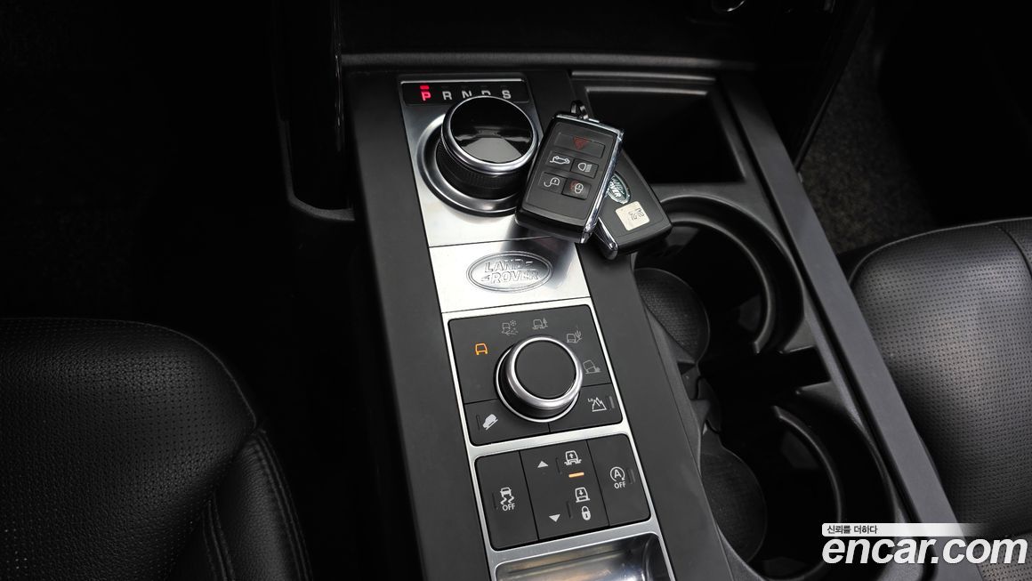 Land Rover Discovery 2020