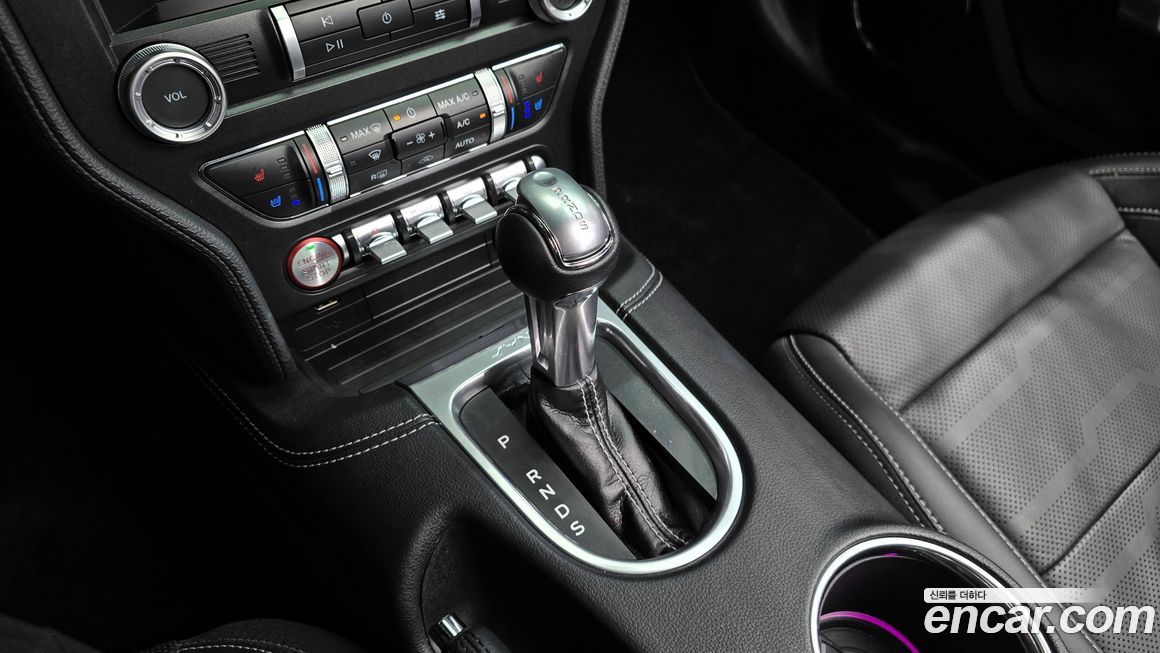 Ford Mustang 2022