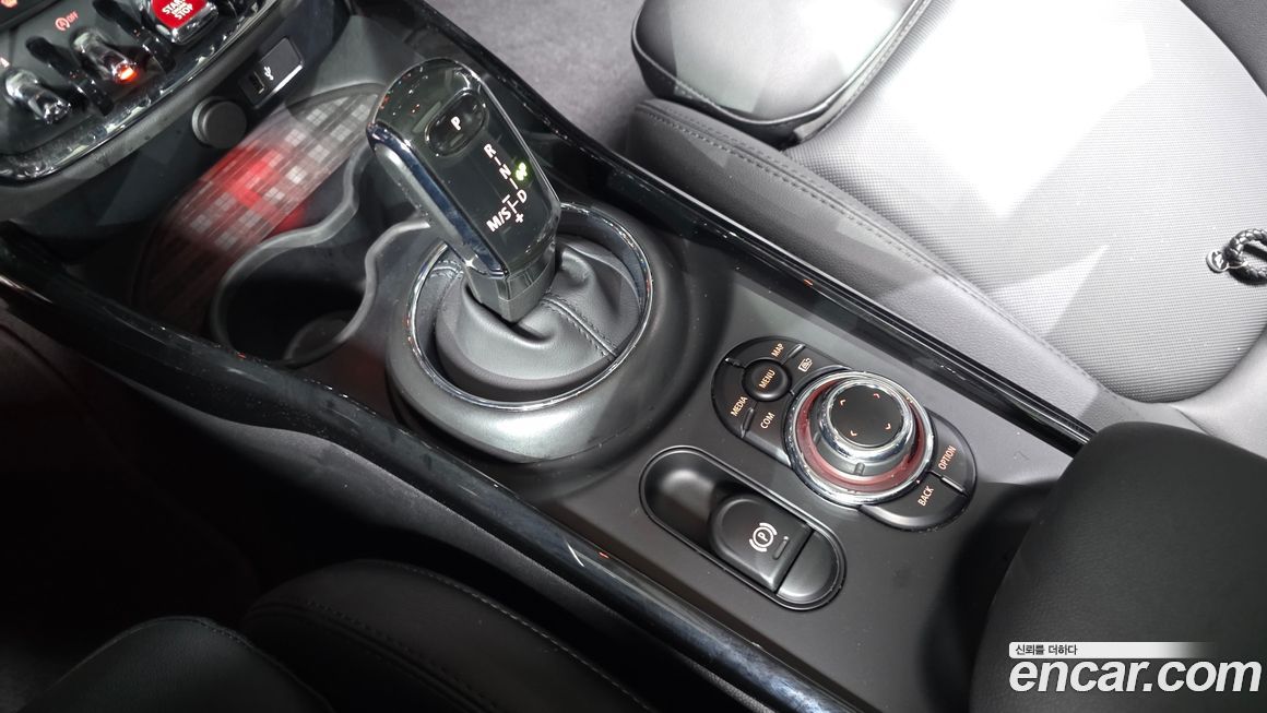 Mini Clubman 2024