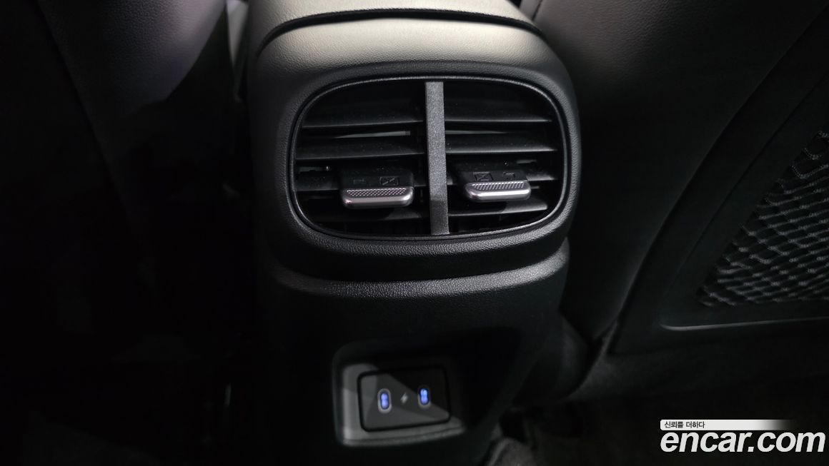 Hyundai AVANTE 2025
