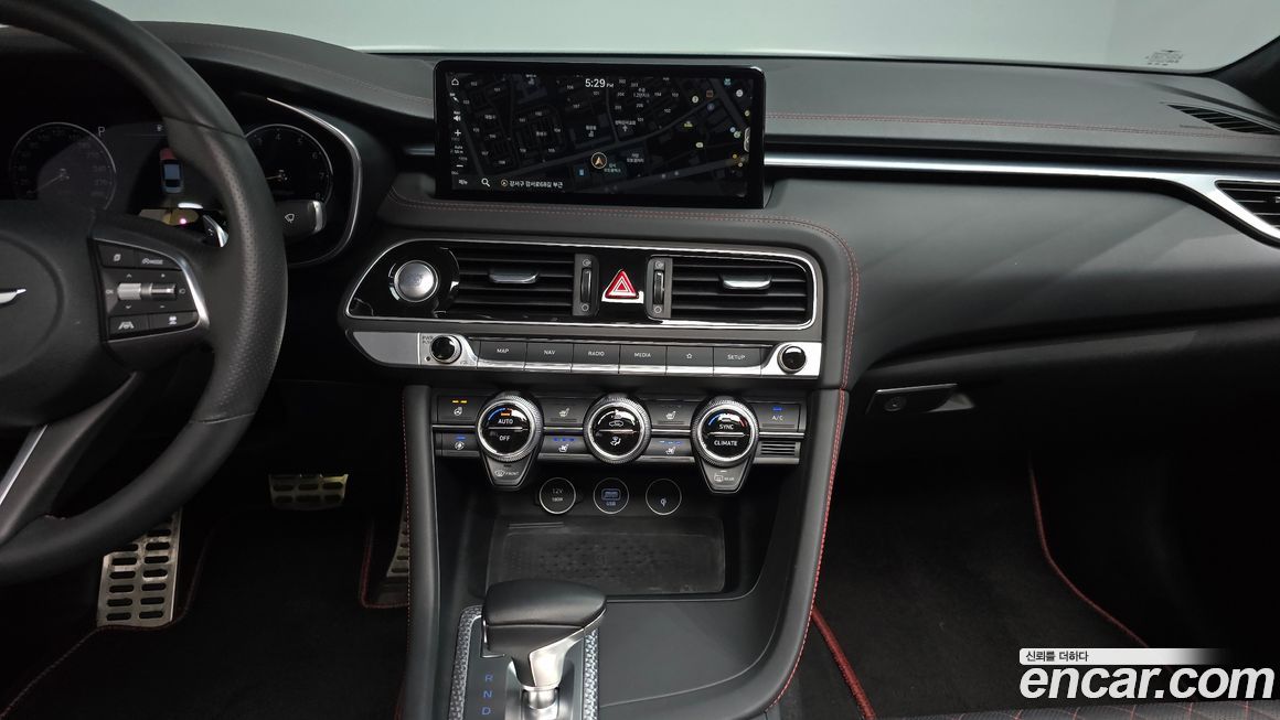 Genesis G70 2021