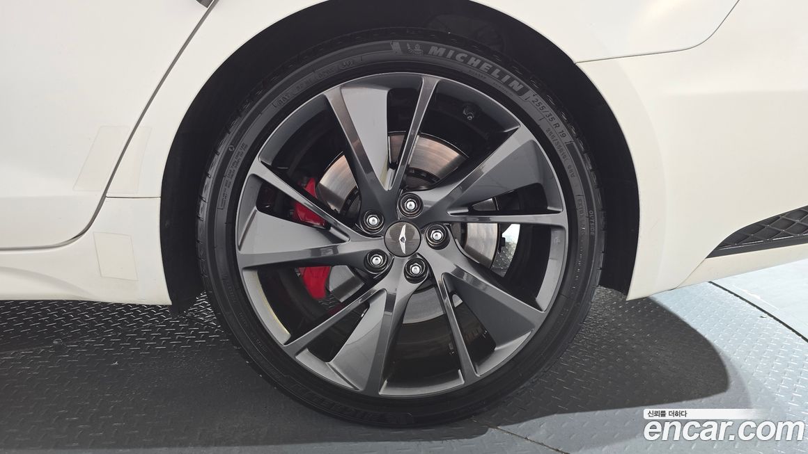 Genesis G70 2021