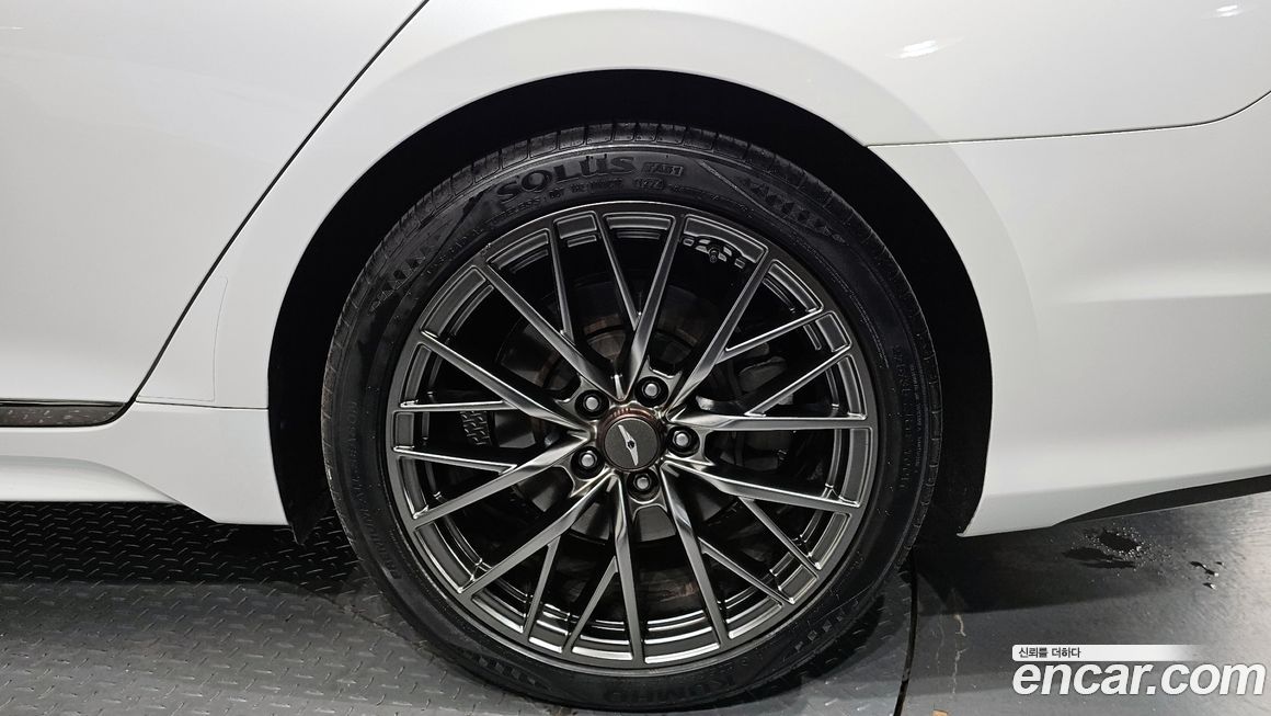 Genesis G80 2019