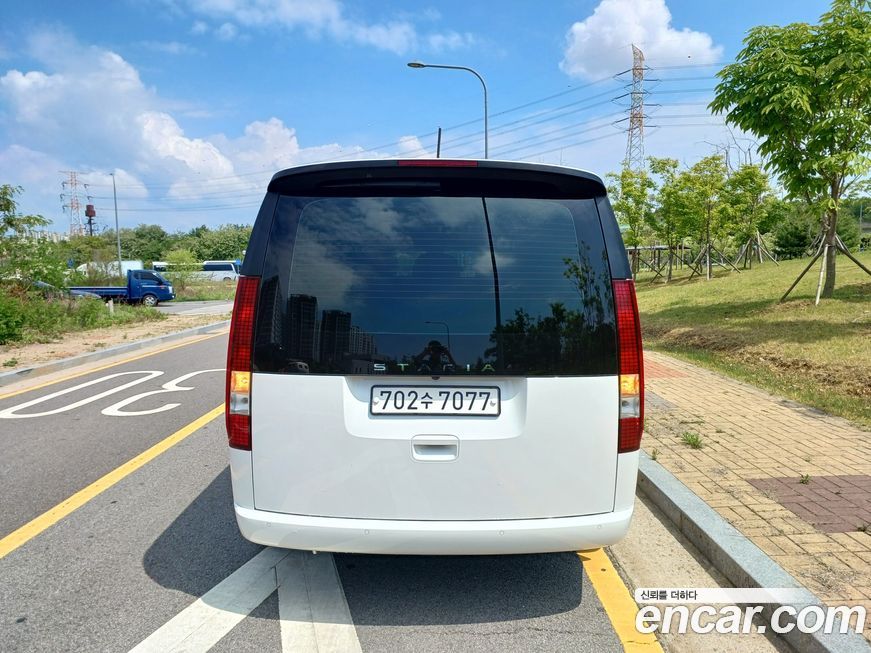 Hyundai Staria 2025