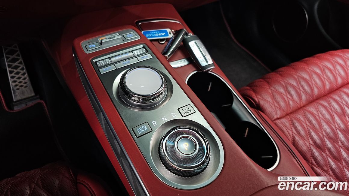Genesis GV70 2022