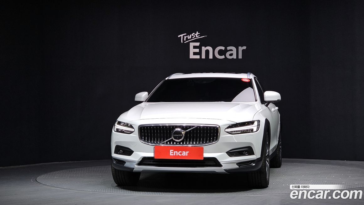 Volvo V90 2021