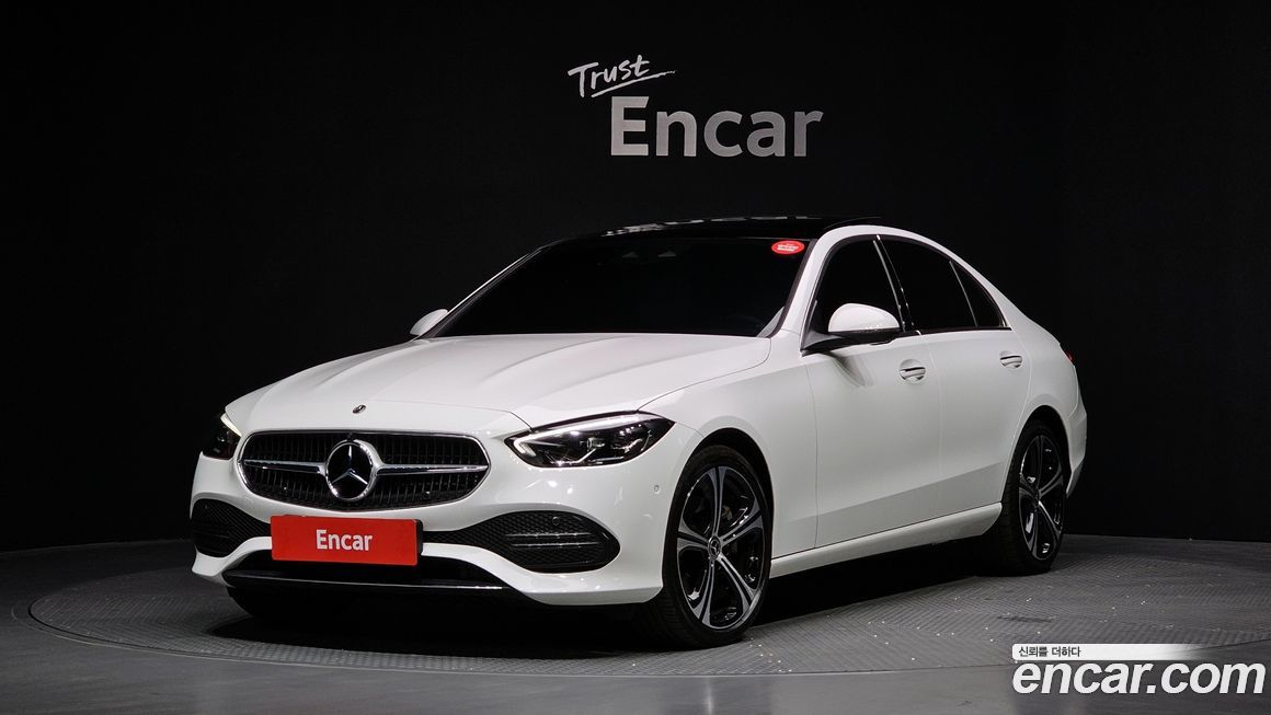 Mercedes-Benz C-Class 2023