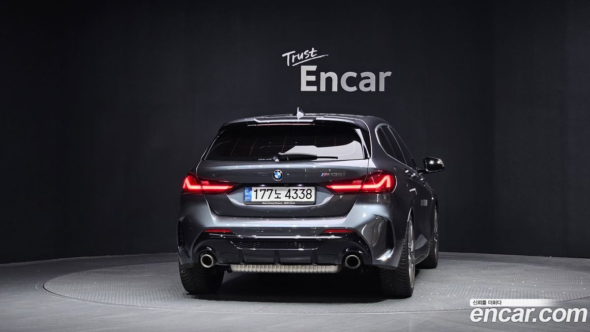 BMW 1-Series 2022
